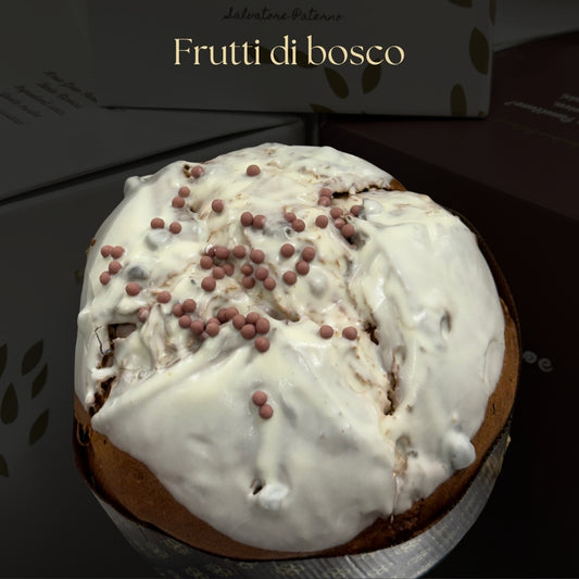 Panettone Artigianale Frutti di Bosco e Cioccolato Bianco