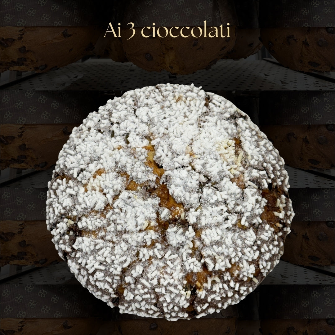 Panettone Artigianale ai Tre Cioccolati